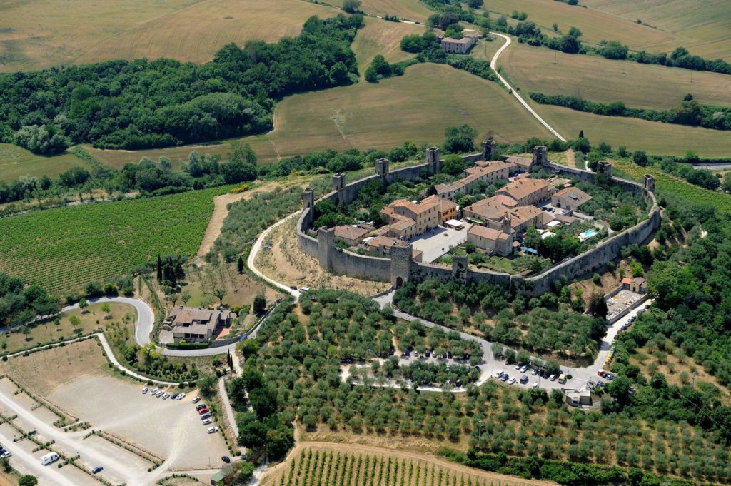 Vista aérea de Monteriggioni - Toscana. Foto: Stefano Marinari / 123RF