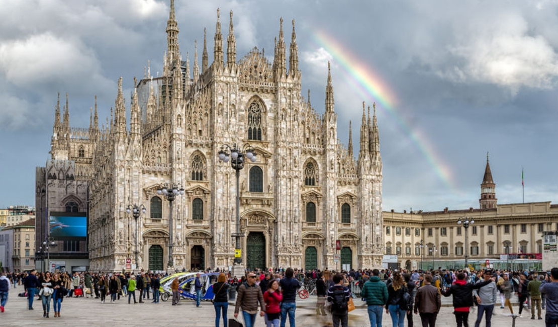 Duomo de Milão. Foto: Jaroslav Moravcik / 123RF