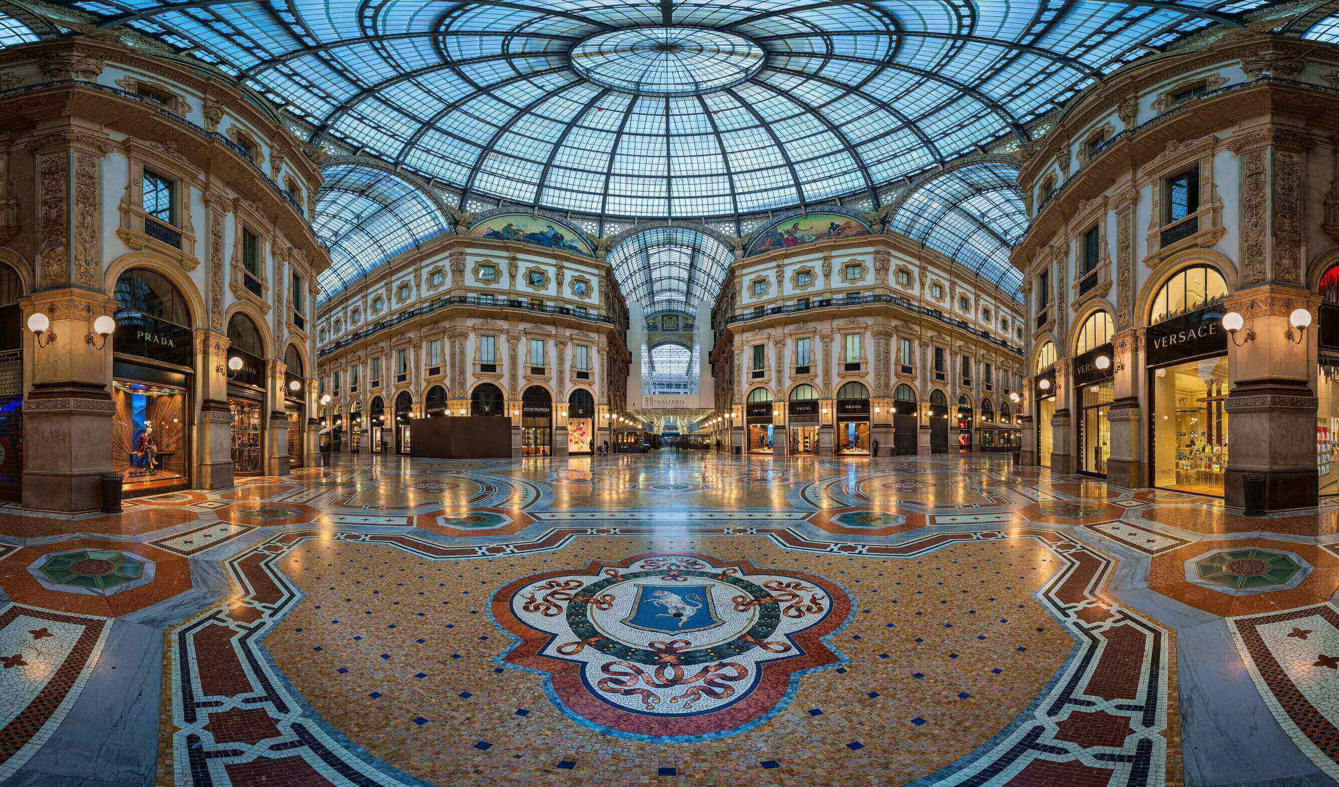 Galleria Vittorio Emanuele II - Milão. Foto: Andrey Omelyanchuk / 123RF