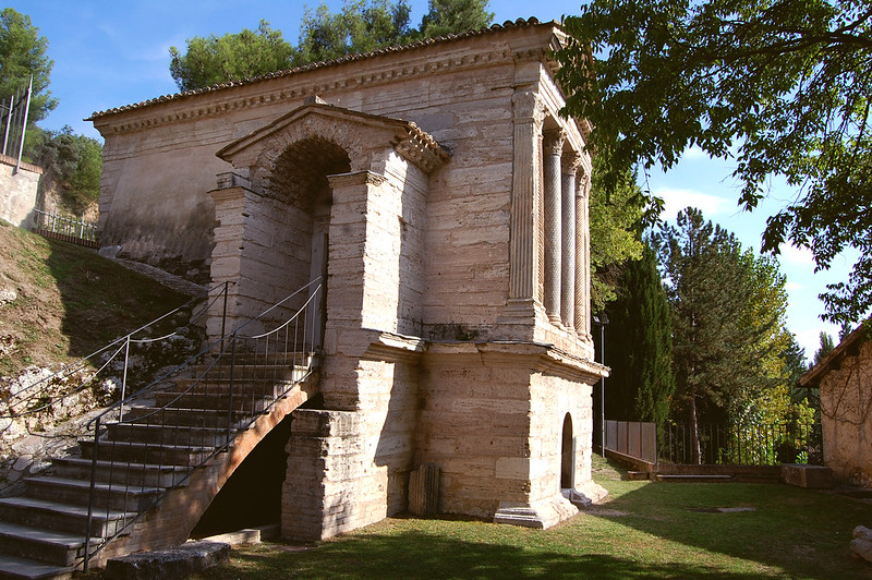 Templo de Clitunno, Campello sul Clitunno
