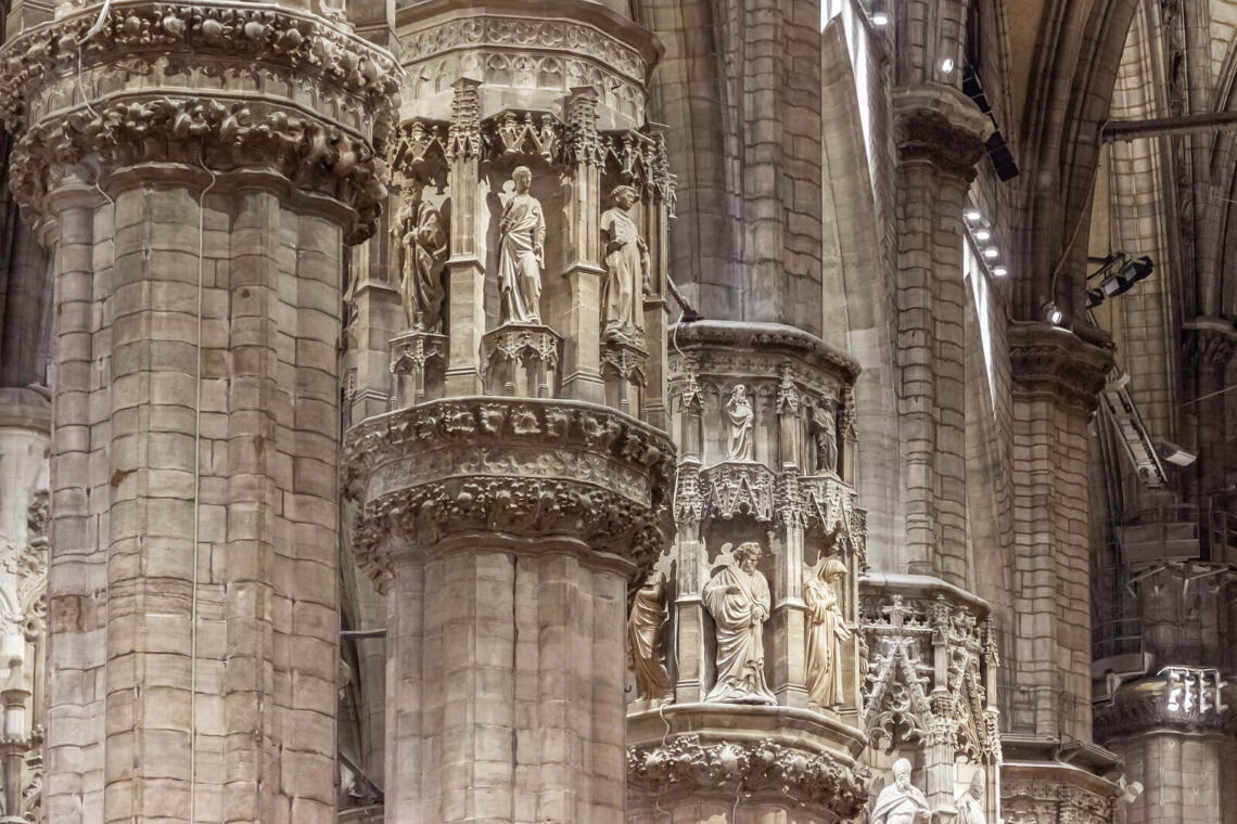 estatuas-decorativas-catedral-de-milao-italia