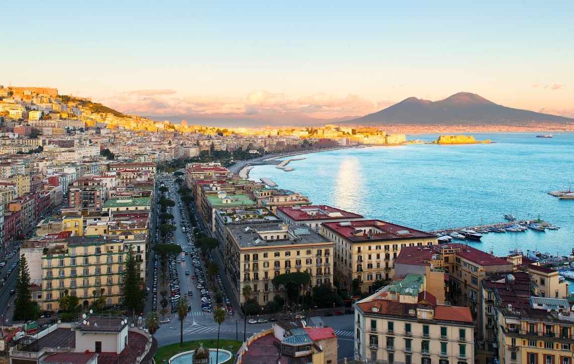 Sul da Itália: 14 cidades imperdíveis que você precisa conhecer/ Nápoles