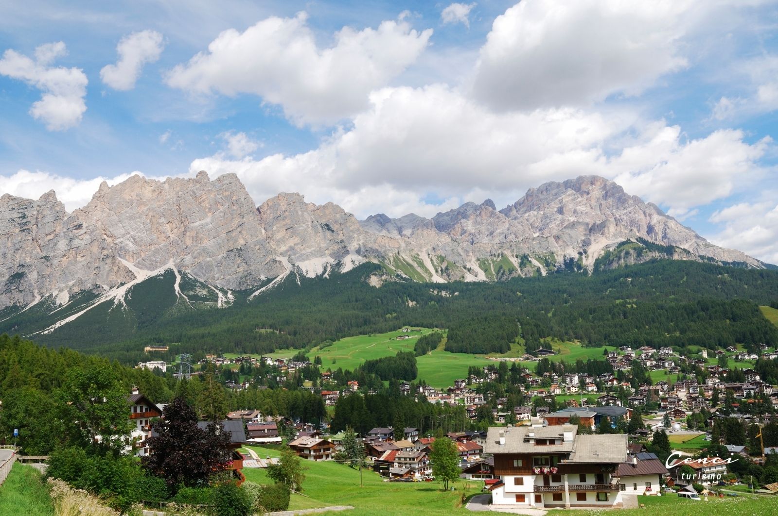 Cortina D'Ampezzo. Foto: manfredxy / Canva