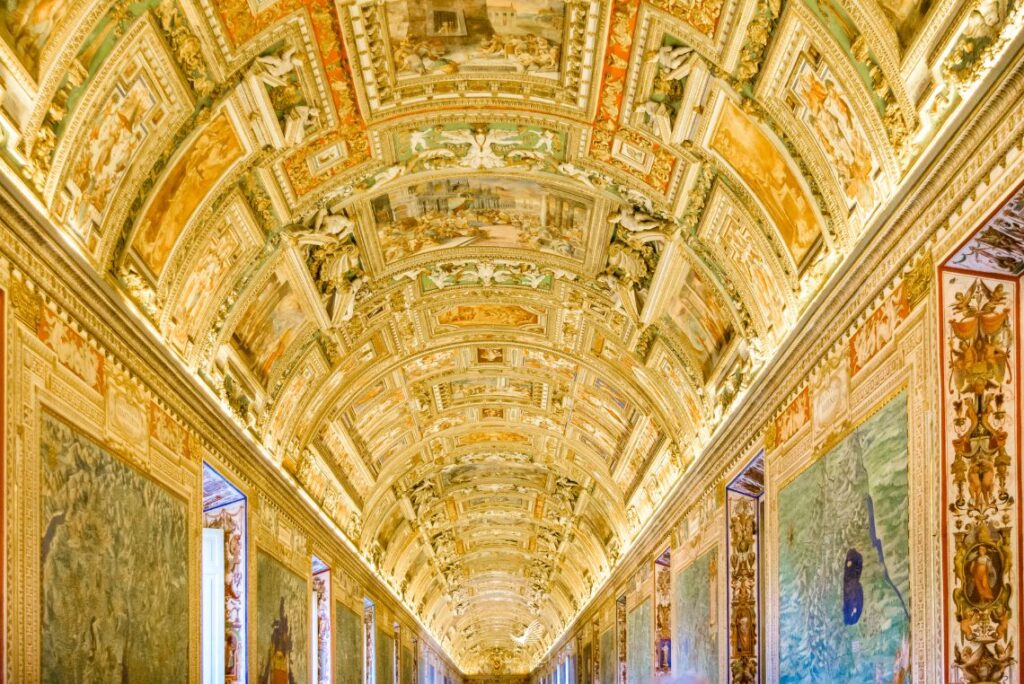 O corredor dos mapas geográficos - Museus Vaticanos. 